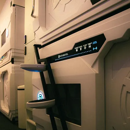 Futurotel מלון קפסולה סביליה