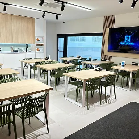 Hôtel capsule Futurotel 3*