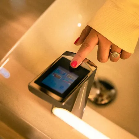 Hôtel capsule Futurotel 3*